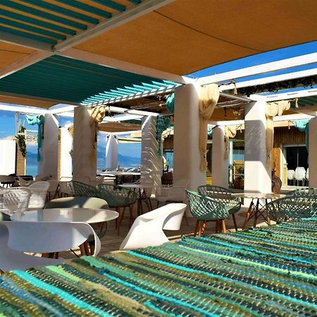 Marzi Beach And Bungalows Hotel Kokkonion Bagian luar foto