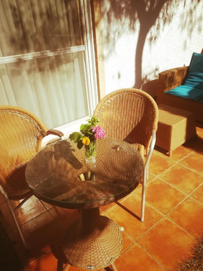 Marzi Beach And Bungalows Hotel Kokkonion Bagian luar foto