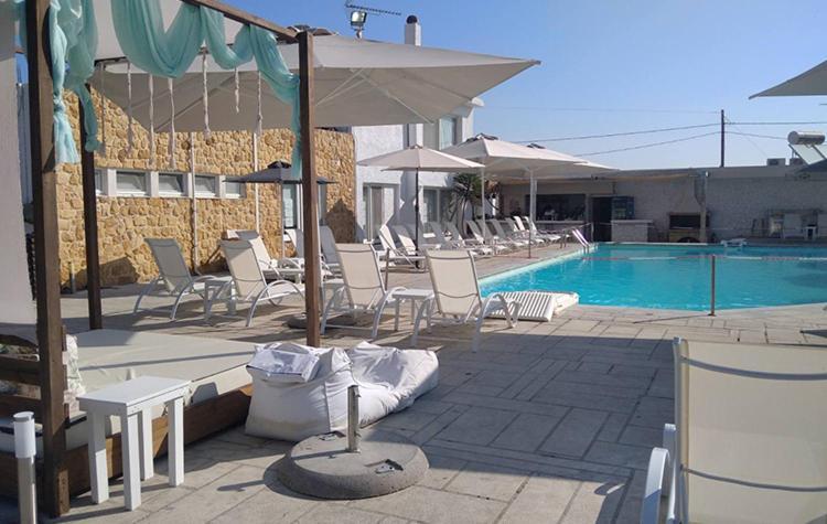 Marzi Beach And Bungalows Hotel Kokkonion Bagian luar foto